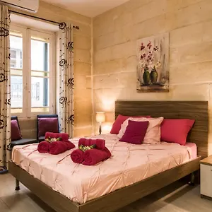 gb-suites-triplex-apartment.hotelssaintjulians.com/